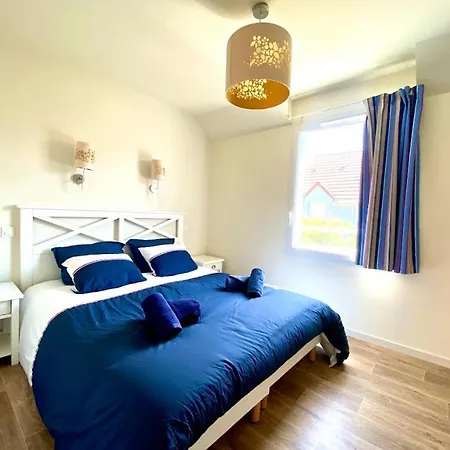 La Astrid - 2 - Piscine - - Parking *